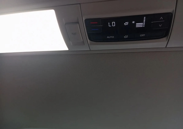 Volkswagen Caravelle cena 149000 przebieg: 255500, rok produkcji 2021 z Częstochowa małe 211